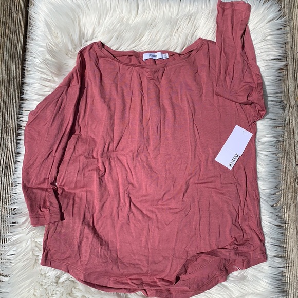 Off the Shoulder Tee - M - Picture 1 of 4